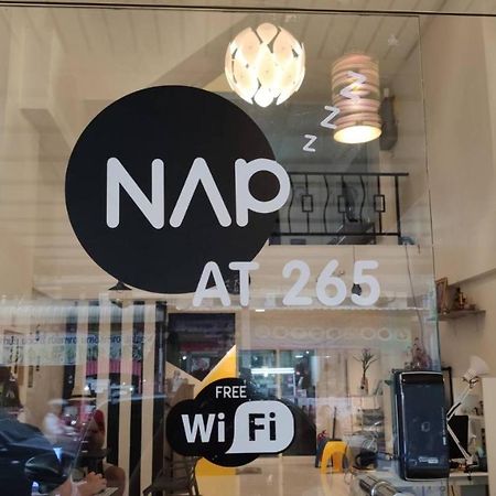 Nap At 265 Donmeaung Hostel Bangkok Ngoại thất bức ảnh